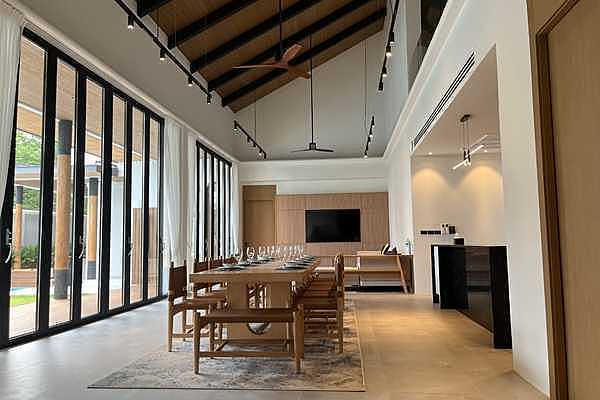 Thumb 4e9e3371 3c41 43aa 813a da8de9e89393